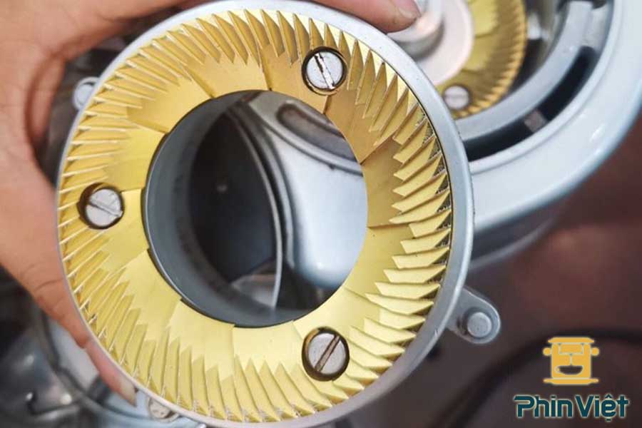 Chú ý lựa chọn dạng lưỡi xay của máy xay