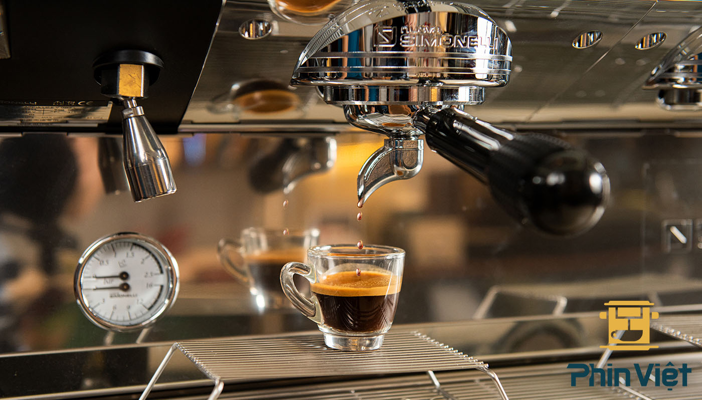 May Pha Ca Phe Nuova Nuova Simonelli Appia Life Volumetric–2 Group (5)