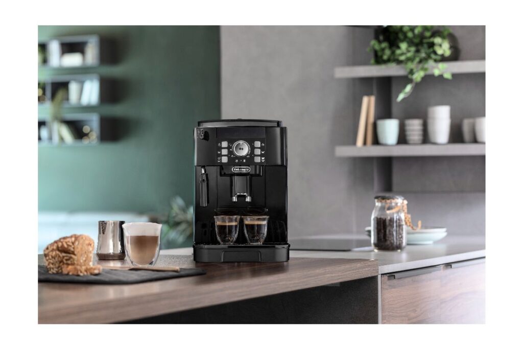 May pha ca phe DeLonghi ECAM12.122.B 5
