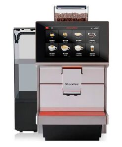 Máy Pha Cà Phê Tự Động Dr.Coffee M12 Big Plus – Đỉnh Cao Công Nghệ Tại Vũng Tàu ☕ 🔥 Tựa như một barista chuyên nghiệp đứng sau quầy, Dr.Coffee M12 Big Plus mang đến những ly espresso, cappuccino, hay latte chuẩn vị chỉ trong một nút chạm. Với thiết kế hiện đại và công nghệ tiên tiến, chiếc máy này không chỉ nâng tầm không gian mà còn định nghĩa lại trải nghiệm cà phê tại Vũng Tàu, Bà Rịa, Phú Mỹ. Hãy ghé 102A Lê Hồng Phong để cảm nhận sự khác biệt của công nghệ cà phê đỉnh cao 😍. Chức Năng Chính Của Dr.Coffee M12 Big Plus – Công Nghệ Vượt Trội 🇮🇹 Dr.Coffee M12 Big Plus là biểu tượng của sự tiện lợi và chất lượng, lý tưởng cho quán nhỏ, văn phòng, hay khách sạn tại Vũng Tàu. Máy tích hợp các tính năng cao cấp: Màn hình cảm ứng 10.1 inch: Giao diện đa ngôn ngữ, sống động, chọn hơn 15 công thức đồ uống chỉ bằng một chạm ☕. Nồi hơi kép: Hơi nước và nước nóng riêng biệt, rút ngắn thời gian khởi động, đảm bảo hương vị đồng nhất. Hệ thống xay gốm phẳng: Xay chính xác, giữ trọn hương vị cà phê hạt, hạn chế oxy hóa, cho ly cà phê luôn tươi mới. Hệ thống sữa tự động: Tạo bọt sữa mịn màng, nhiệt độ ổn định 60-70°C, tự làm sạch không can thiệp, vệ sinh dễ dàng. Hai máy bơm ARM: Pha chế nhanh, hỗ trợ chiết xuất ổn định với cối pha chứa đến 16g bột cà phê. Máy có bình nước 8L, phễu hạt cà phê 1kg, và sản lượng đề xuất ~100 ly/ngày. Với kích thước 300 x 500 x 580 mm, trọng lượng 22kg, tông đen kim loại sang trọng, M12 Big Plus là điểm nhấn cho mọi không gian tại KCN Phú Mỹ, Đông Xuyên. Ưu Điểm Nổi Bật Của Dr.Coffee M12 Big Plus 🔥 Điều gì khiến Dr.Coffee M12 Big Plus trở thành ngôi sao tại Vũng Tàu? Chất lượng barista: Crema óng ánh, bọt sữa siêu mịn, hương vị cân bằng, cạnh tranh với quán cà phê cao cấp. Tự động hoàn toàn: Xay, nén, pha, đánh sữa chỉ trong một chạm, không cần kỹ năng pha chế. Đa dạng đồ uống: Hơn 15 công thức (espresso, cappuccino, latte, macchiato), tùy chỉnh theo gu riêng. Hiệu suất cao: Nồi hơi kép, hai máy bơm, pha nhanh, phù hợp quán nhỏ hoặc văn phòng đông người. Dễ bảo trì: Tự làm sạch brewing/sữa, khay bã lớn, ống sữa ẩn đảm bảo vệ sinh. Thiết kế đẳng cấp: Bảng điều khiển kim loại, đai sáng, sang trọng cho không gian hiện đại. Bền bỉ: Thân máy kim loại, chứng nhận CCC, ISO9001, FDA, bảo hành 12 tháng bởi Perfetto Việt Nam. Câu Chuyện Cà Phê Tại 102A Lê Hồng Phong 😍 Một buổi chiều tại 102A Lê Hồng Phong, không khí sôi động khi nhóm bạn trẻ từ Bà Rịa tụ họp quanh Dr.Coffee M12 Big Plus. Chỉ một chạm trên màn hình 10.1 inch, ly espresso macchiato với lớp crema vàng óng và bọt sữa mịn hiện ra, như được pha bởi barista Ý. Chị Lan, chủ quán nhỏ ở Phú Mỹ, hào hứng: “Máy này giúp mình phục vụ khách nhanh hơn, ai cũng khen cà phê đậm vị, bọt sữa đẹp như ở quán lớn!” Anh Khoa, nhân viên văn phòng, thì mê mẩn: “Mỗi ngày thử một công thức, từ latte đến Americano, cảm giác như mở quán tại nhà!” Tại 102A, mọi người không chỉ uống cà phê mà còn chia sẻ niềm đam mê, thử nghiệm công thức mới trên M12 Big Plus, và lưu lại khoảnh khắc bên ly cà phê hoàn hảo. Bạn đã sẵn sàng để tạo nên câu chuyện cà phê của riêng mình chưa? Ghé 102A Lê Hồng Phong để bắt đầu! Trải Nghiệm Dr.Coffee M12 Big Plus – Đẳng Cấp Barista ☕ Với Dr.Coffee M12 Big Plus, pha cà phê trở thành nghệ thuật công nghệ. Màn hình 10.1 inch hiển thị sắc nét, như một trợ lý thông minh, dẫn dắt bạn qua từng công thức. Tiếng xay gốm nhẹ nhàng, mùi cà phê tươi lan tỏa, và bọt sữa mịn màng từ hệ thống tự động làm bạn ngỡ đang đứng trong quán cà phê Ý. Nồi hơi kép đảm bảo nhiệt độ ổn định, chiết xuất cà phê đồng nhất, cho lớp crema dày và hậu vị ngọt kéo dài. Máy tự làm sạch sau mỗi lần pha sữa, khay bã chứa hàng chục lần pha, và ống sữa ẩn giữ vệ sinh tối ưu. Bình nước 8L và phễu hạt 1kg cho phép phục vụ liên tục, lý tưởng cho văn phòng đông người hay quán nhỏ tại Vũng Tàu. Trải nghiệm M12 Big Plus là sự kết hợp giữa tốc độ, chất lượng, và sự sang trọng. Lý Do Chọn Dr.Coffee M12 Big Plus – Đầu Tư Cho Chất Lượng 🔝 Tại sao Dr.Coffee M12 Big Plus là lựa chọn hàng đầu tại Vũng Tàu? Tiện lợi tối ưu: Tự động từ xay đến đánh sữa, tiết kiệm thời gian, không cần kỹ năng. Chất lượng cao cấp: Hương vị quán cà phê, crema hoàn hảo, bọt sữa mịn, đa dạng công thức. Hiệu suất mạnh mẽ: Pha ~100 ly/ngày, phù hợp quán nhỏ, văn phòng, khách sạn. Đầu tư bền vững: Giá ~50-55 triệu, bền bỉ, tiết kiệm chi phí so với thuê barista. Gắn kết cộng đồng: Mua tại 102A, tham gia cộng đồng cà phê Vũng Tàu, chia sẻ đam mê. So với **Dr.Coffee C12-B** (bình nước 4L, màn hình 7"), M12 Big Plus mạnh mẽ hơn (bình 8L, màn hình 10.1"), phù hợp quán/văn phòng đông người. So với **DeLonghi ECP33.21.BK**, M12 Big Plus tự động hoàn toàn, không cần nén cà phê thủ công. Tham Gia Cộng Đồng Cà Phê Vũng Tàu 👉 Dr.Coffee M12 Big Plus là chìa khóa mở ra thế giới cà phê chuyên nghiệp tại Vũng Tàu. Ghé 102A Lê Hồng Phong để trải nghiệm pha cappuccino chuẩn Ý, và tham gia cộng đồng tại Máy Cà Phê Vũng Tàu. Học công thức mới, kết nối với tín đồ cà phê, và lan tỏa đam mê! Liên Hệ Ngay Để Khám Phá 📞 Mang trải nghiệm quán cà phê về không gian của bạn! Ghé 102A Lê Hồng Phong, Vũng Tàu để thử Dr.Coffee M12 Big Plus hoặc liên hệ qua www.mayca.com.vn: Showroom: 102A Lê Hồng Phong, Vũng Tàu, Bà Rịa – Vũng Tàu Hotline: 0908.566803 Gọi ngay để nhận tư vấn! 📞 ☕ Hãy để Dr.Coffee M12 Big Plus biến mọi khoảnh khắc của bạn tại Vũng Tàu thành một ly cà phê hoàn hảo! Bắt đầu hành trình tại 102A Lê Hồng Phong ngay hôm nay!